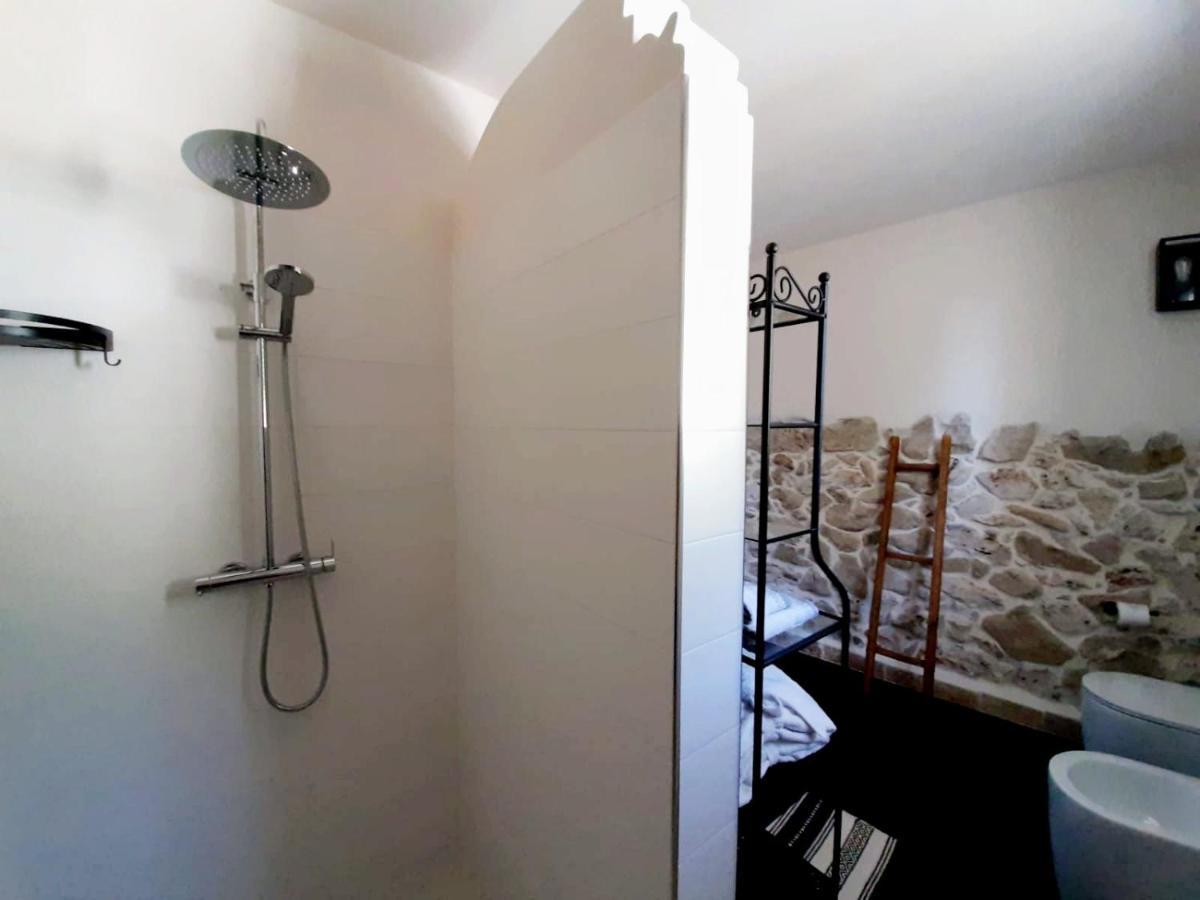 Trullo Fellone Villa เชจลีเมสซาปิกา ภายนอก รูปภาพ